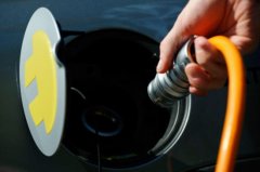 Ӣ����ѧ�з����͵綯������ؼ�ˮ�����