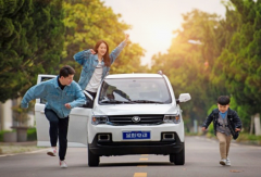 ���綯����ʵ�����������ٴ����εǶ���