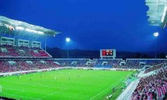 砸钱买外援而足球基础设施如此差 何谈足球振兴