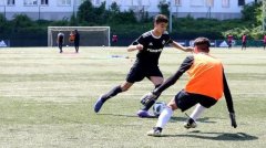 这是一款神奇的求职APP 足球世界的转会模式将被改变?