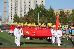 东营区英才小学举行2018年秋季入学教育成果展演活动