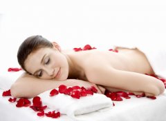 ������ʾ��5��ʳ��Խ��Խ�ֶ���ȫ���ˮ���ʼƻ���