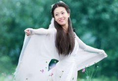 Ƥ�����ơ���ɫ�ߣ�Ů�˲�������һ�롰��������Ƥ������𪣡