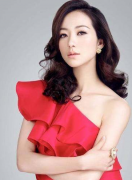 ������ǲ����4λŮ�������ϰ�ͼ4����Ϊ���ڵ�ǧ�𡱣�