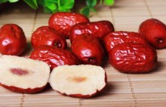 Ů��ƶѪ���ٺȺ���ˮ����Щʳ��Ĳ�Ѫ�����Ⱥ���ˮ���ö���